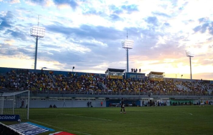 Amazonas transfere jogos contra Chapecoense, Coritiba e Vila Nova para Carlos Zamith