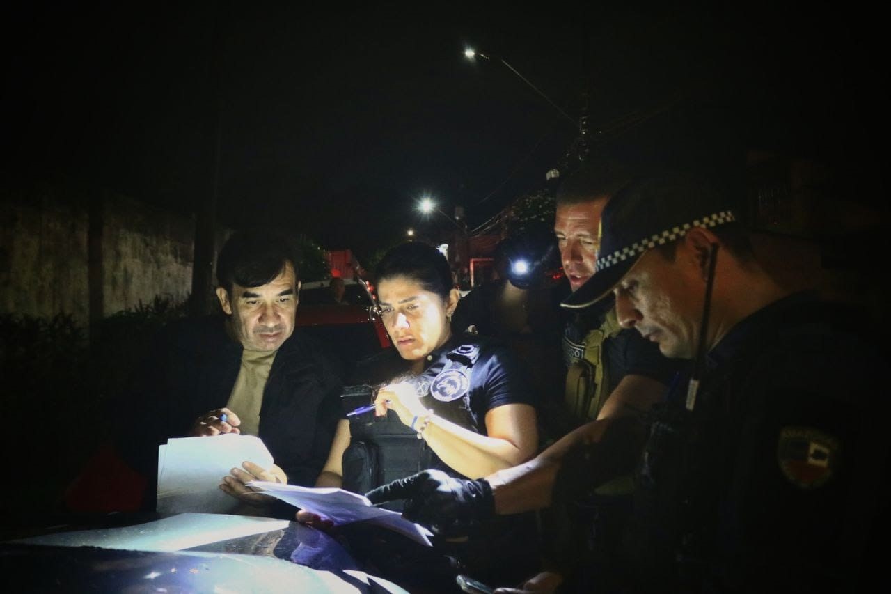 Bloco de rua é encerrado por fiscais e paredão é desfeito durante Carnaval em Manaus