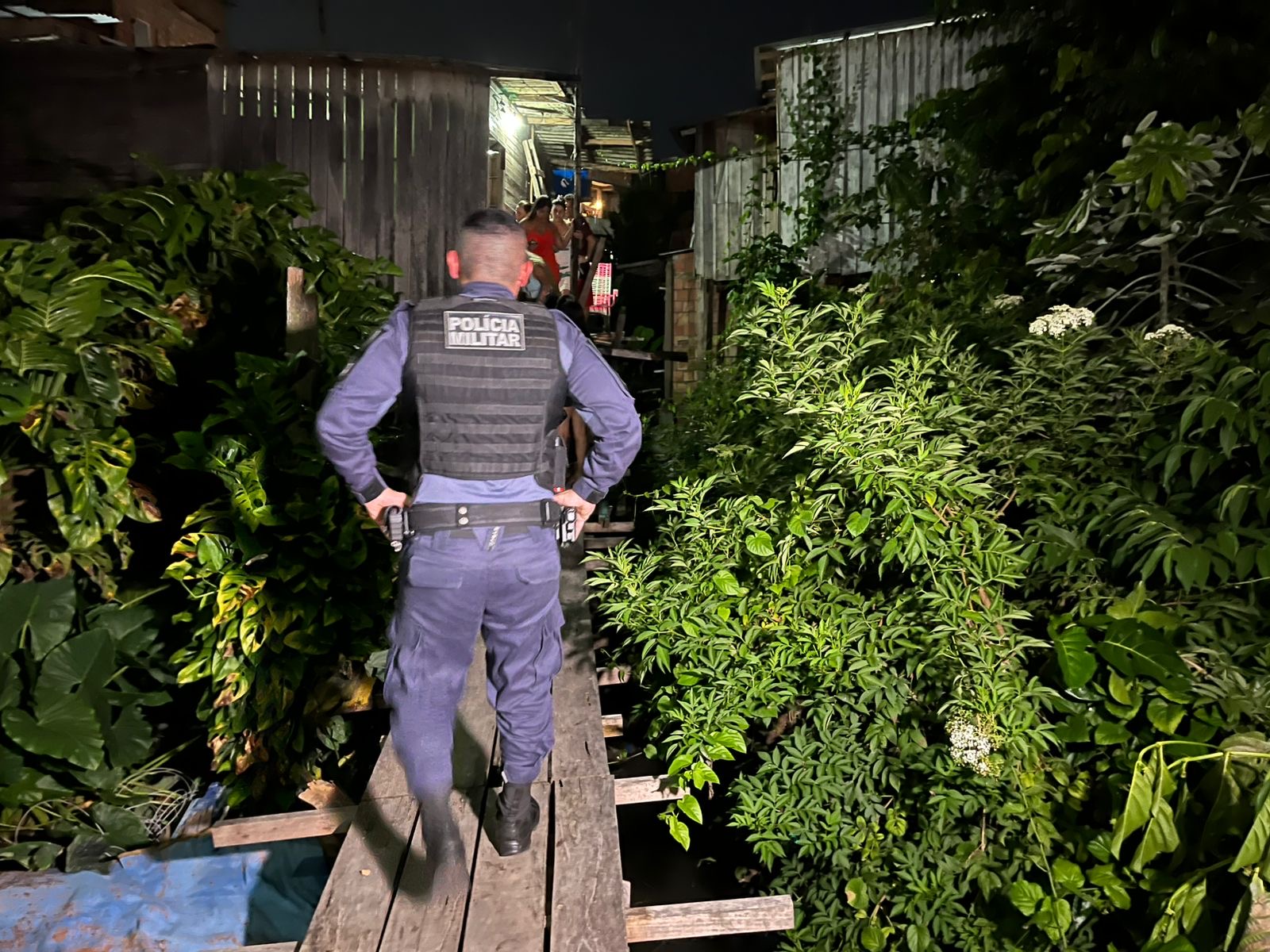 Adolescente de 15 anos é morto com 7 facadas durante briga na Compensa