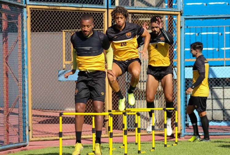 Amazonas x Figueirense e Manaus x Botafogo-PB se enfrentam neste domingo pela série C do Brasileirão