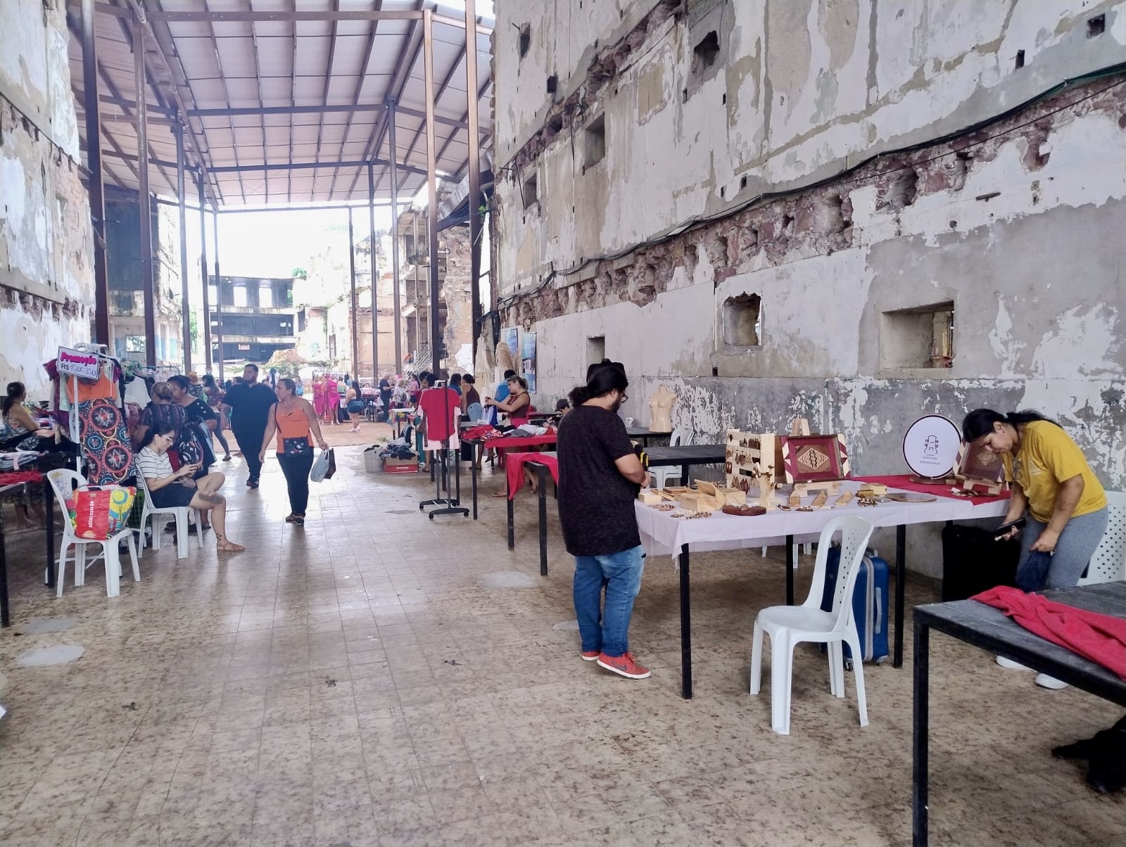 Mercado de Origem recebe espetáculo do Circo Caboclo e bazar com peças a partir de R$ 1