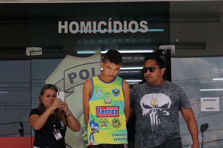 Facção que torturou e matou adolescente em Manaus confundiu vítima com rival, diz polícia