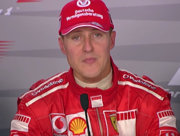 Pai e filho são acusados de extorquir a família Schumacher com fotos do ex-piloto