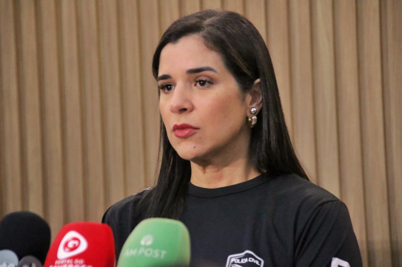 Homem que matou esposa com água quente a sequestrou e torturou por uma semana, diz PC