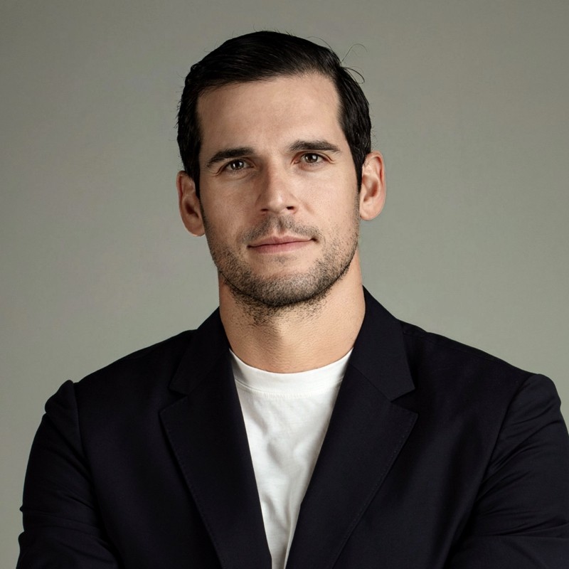 Corretor preso por estuprar mulheres no EUA pede para vir ao Brasil assistir parto da esposa