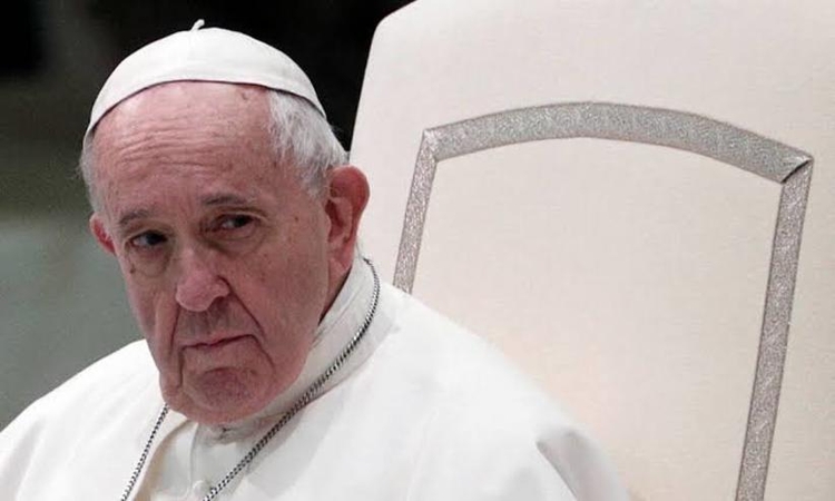 Papa Francisco se manifesta após denúncia contendo 216 mil vítimas de pedofilia
