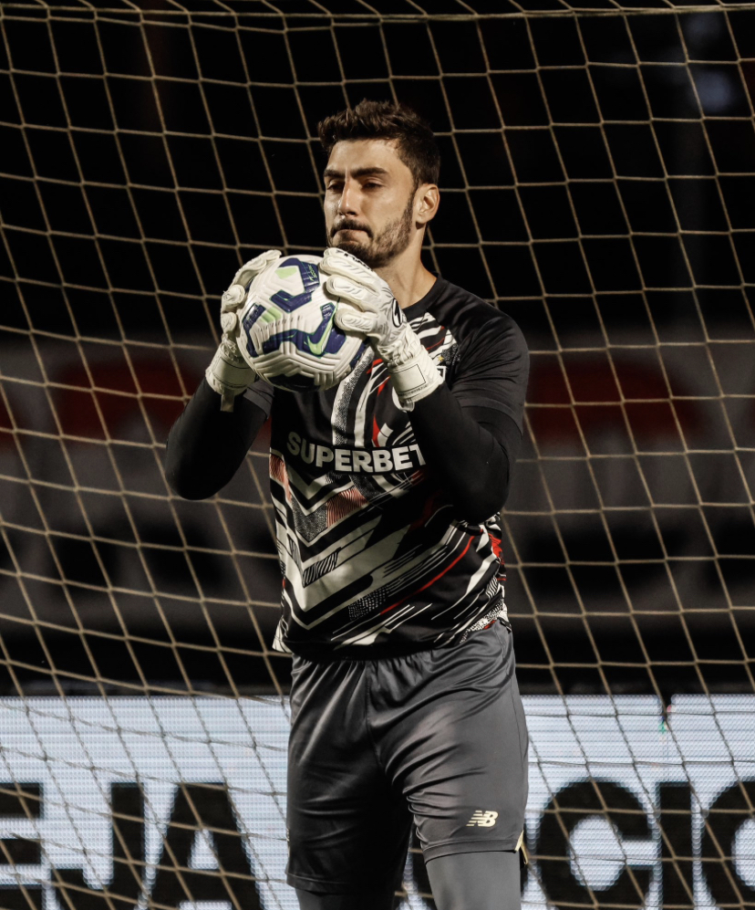 São Paulo empata com Fortaleza em casa