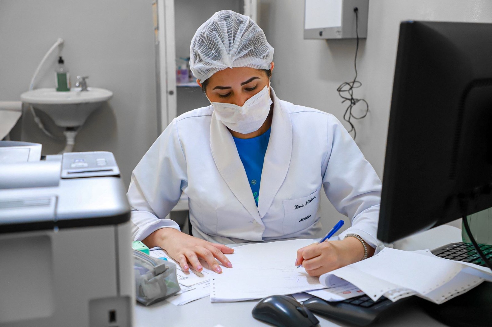 Confira onde receber atendimento antirrábico para humanos em Manaus