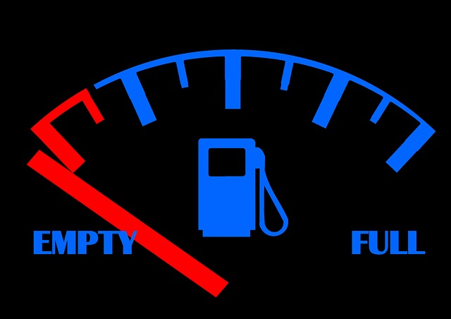 Pesquisas pelo termo 'gasolina' disparam na internet após aumento no preço dos combustíveis no Brasil