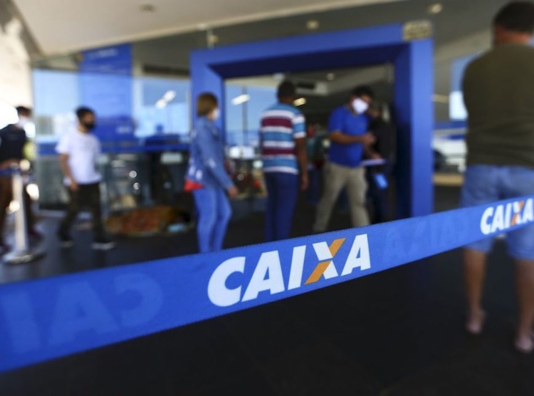Caixa: mais de 1,5 milhão de pessoas já solicitaram novo microcrédito