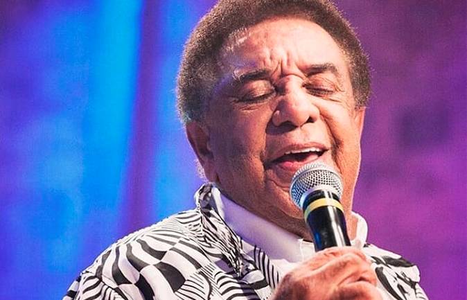 Carreira de Agnaldo Timóteo foi marcada por música, política e polêmicas