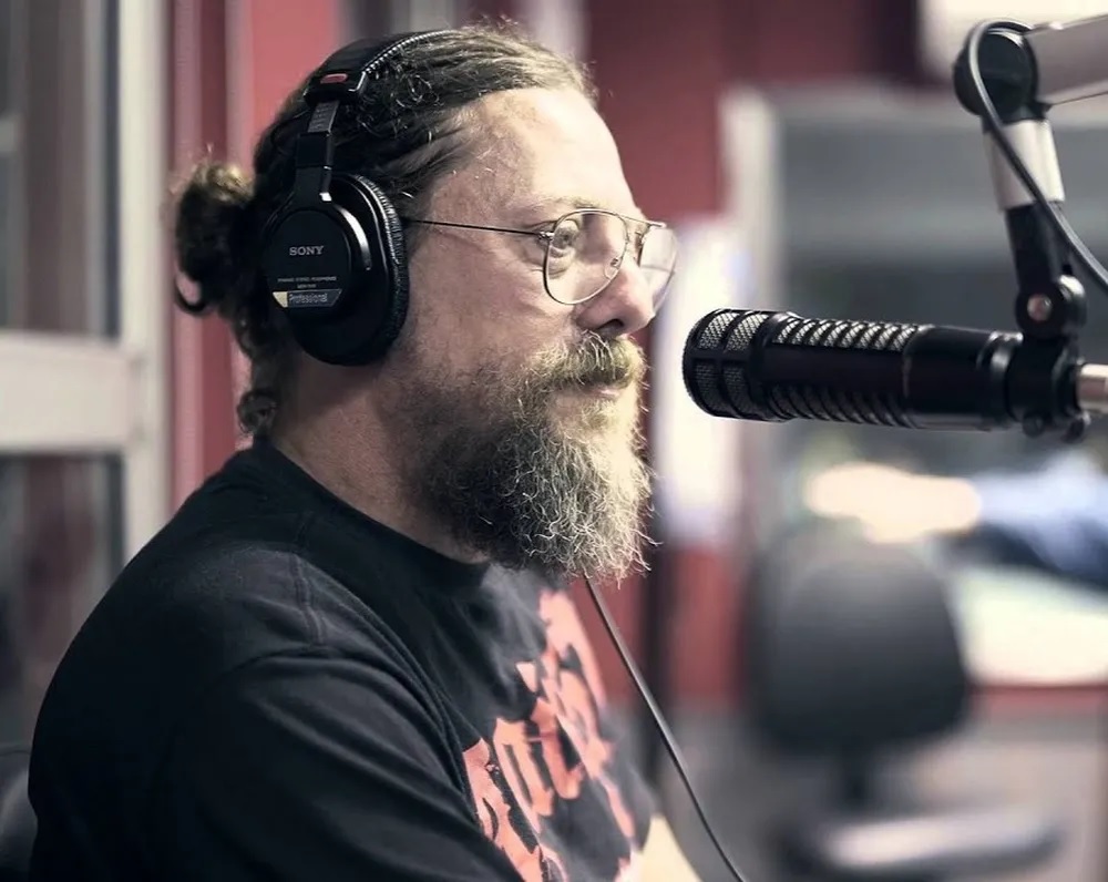 Morre o baixista dos Raimundos, Canisso, aos 57 anos