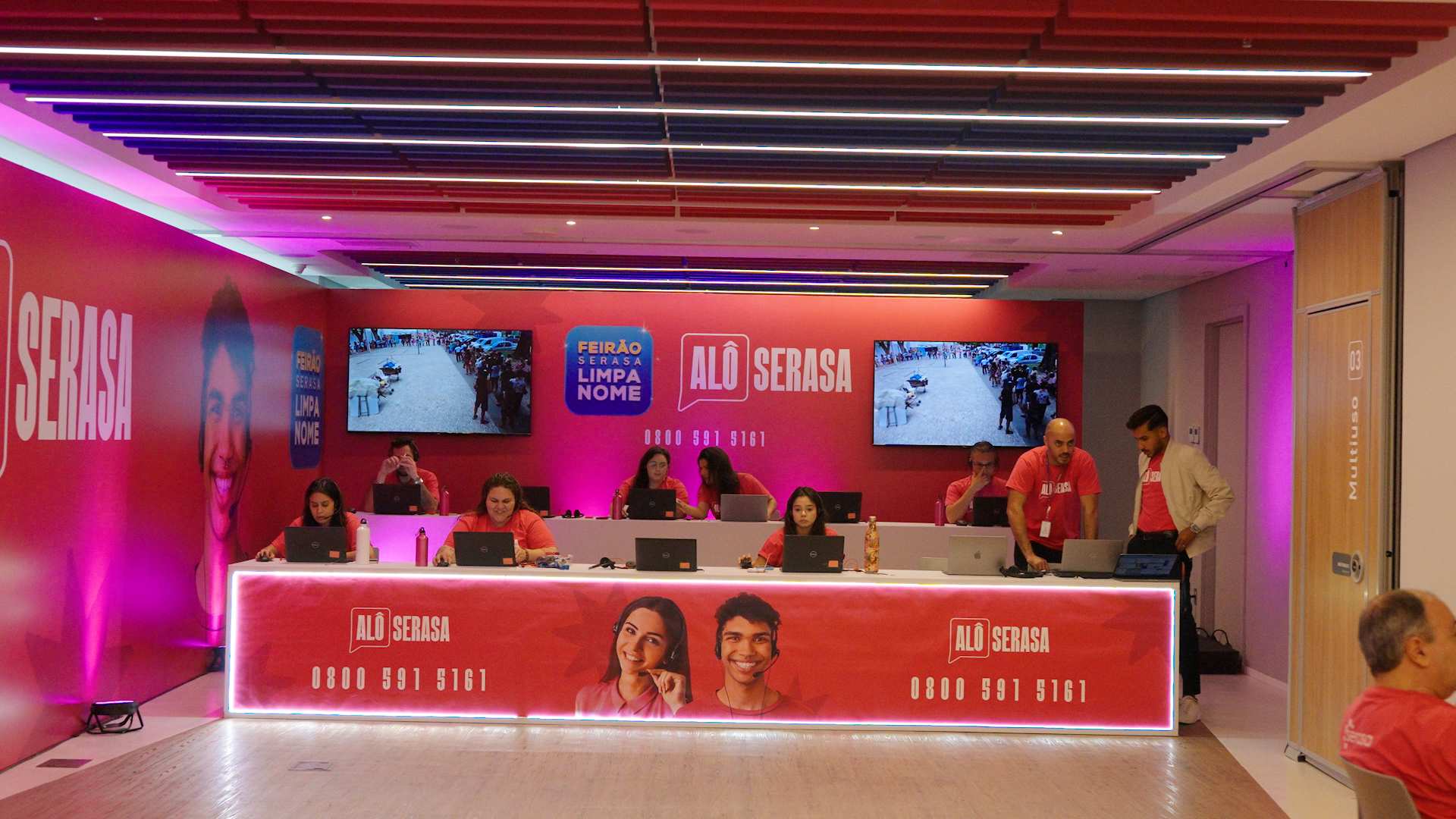 Endividados poderão negociar descontos por telefone durante Feirão do Serasa