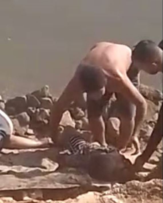 Vídeos mostram feridos e desespero após ponte desabar sobre rio na BR-319