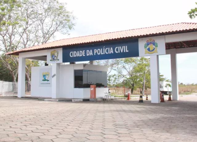 Professor é preso por manter relações sexuais com aluna de 14 anos dentro da sala de aula