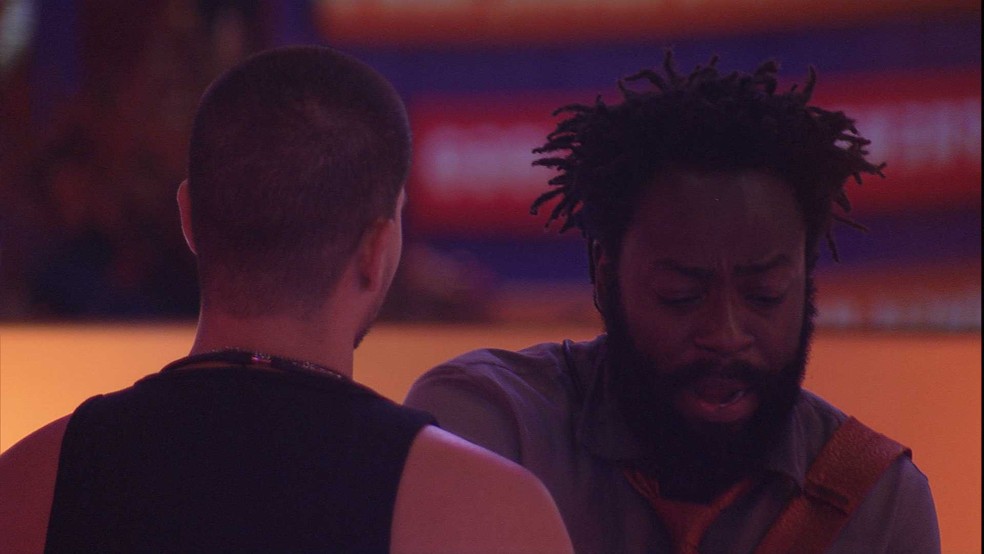 DG tira satisfação com Arthur sobre voto: 'não mudei minha atitude com você'