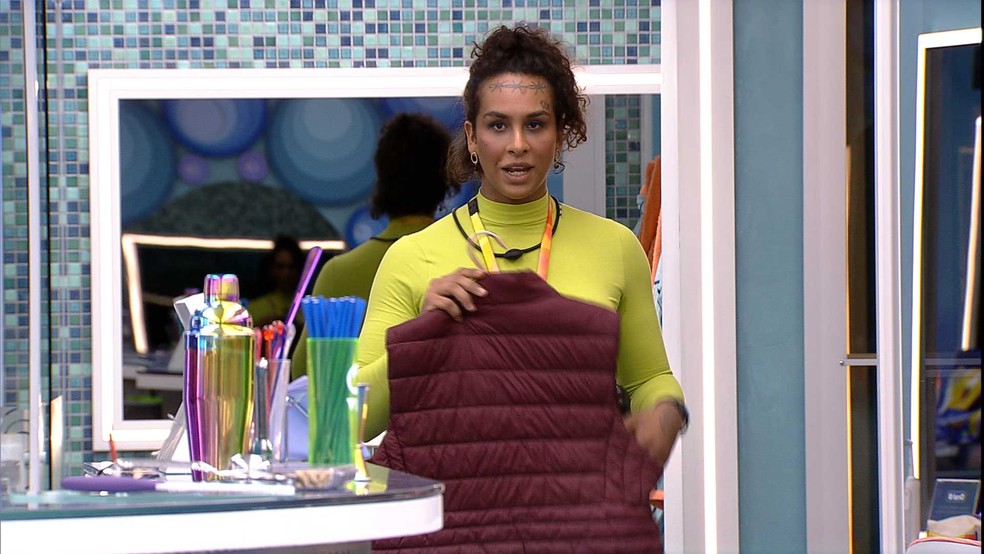 Lina critica PA após indicá-lo ao paredão: 'Acha que tenho que dar explicações'