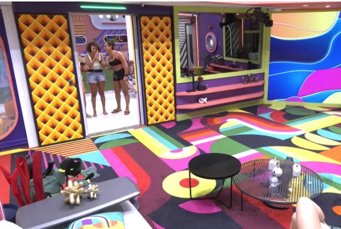 Jessi e Vyni perdem estalecas ao quebrarem porta do BBB22; vídeo