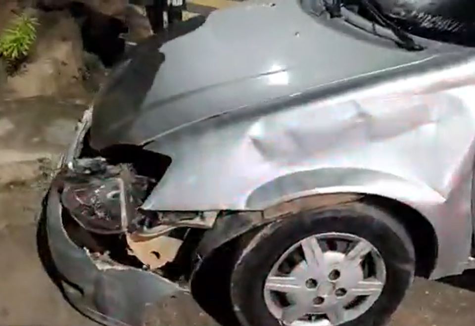 Acidente entre carro e moto deixa criança e outros dois feridos em Itacoatiara