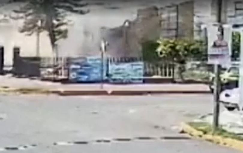 Dez pessoas morrem e 60 ficam feridas após teto de igreja desabar durante missa