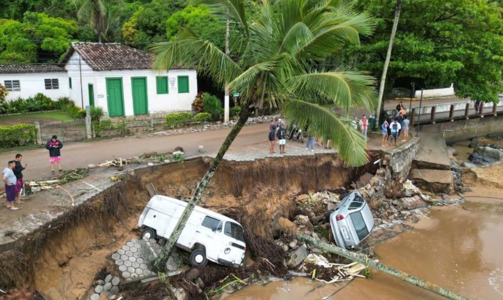 Temporais em SP já mataram 54 pessoas, 13 vítimas são crianças