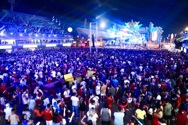 Boi Manaus 2025 abre com festa no sambódromo em celebração aos 356 anos da capital