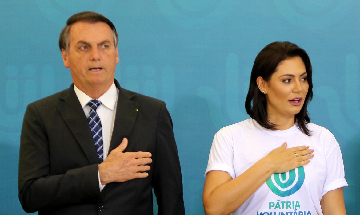 Bolsonaro, Michelle e aliados depõem simultaneamente à PF nesta quinta-feira