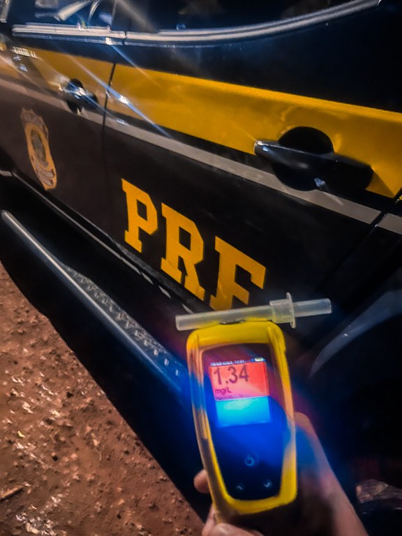 Três motoristas são presos por dirigirem embriagados em estradas no Amazonas