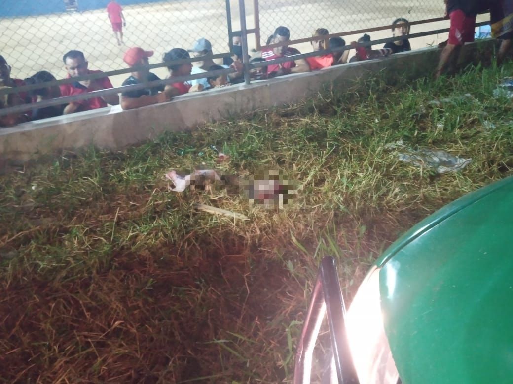 Cabeça humana é encontrada jogada em calçada no Jorge Teixeira
