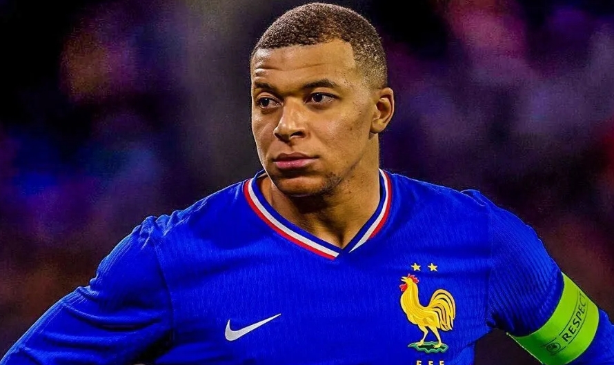 Em meio à polêmica, Mbappé teve relação sexual com mulher na Suécia, diz jornal