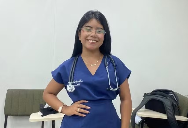 Jovem morre em grave acidente de moto quando voltava de banho em Itacoatiara