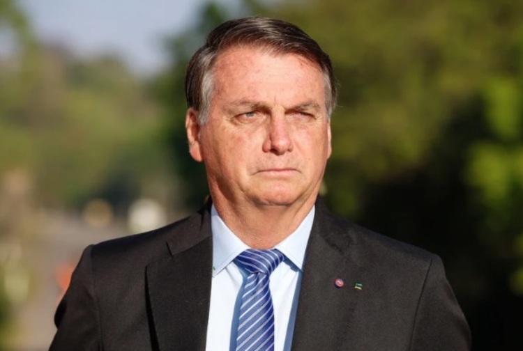 Bolsonaro insinua que EUA interferiram nas eleições de 2022 para prejudicá-lo