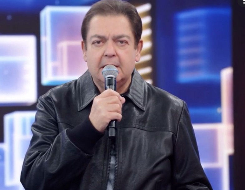 Globo é criticada por demitir Faustão sem direito a despedida após 32 anos