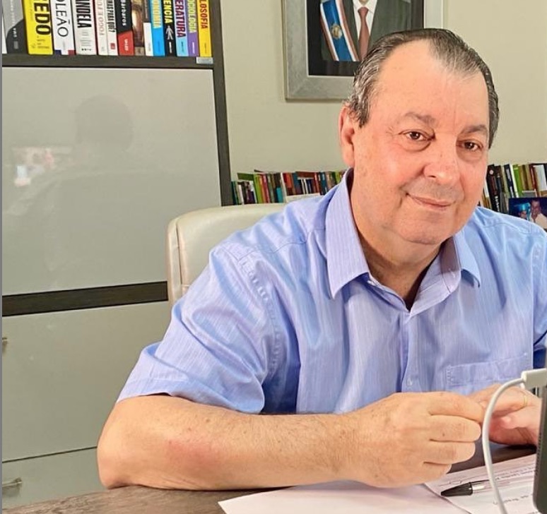 Café da manhã com Omar Aziz 