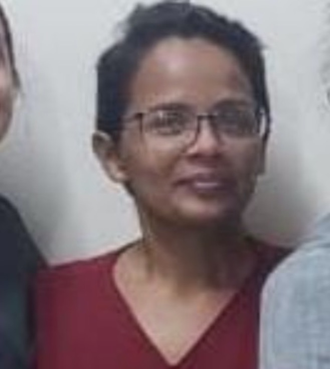 Família se desespera após mulher desaparecer e carro ser levado em Manaus; vídeo