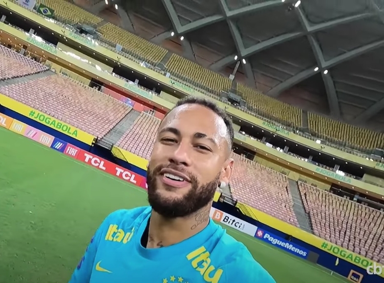 "Não tenho dívida com Ninguém", diz Ancelotti sobre onvocação de Neymar