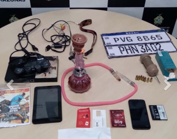 Explosivo e munições são encontrados em imóvel durante ordem de despejo em Manaus