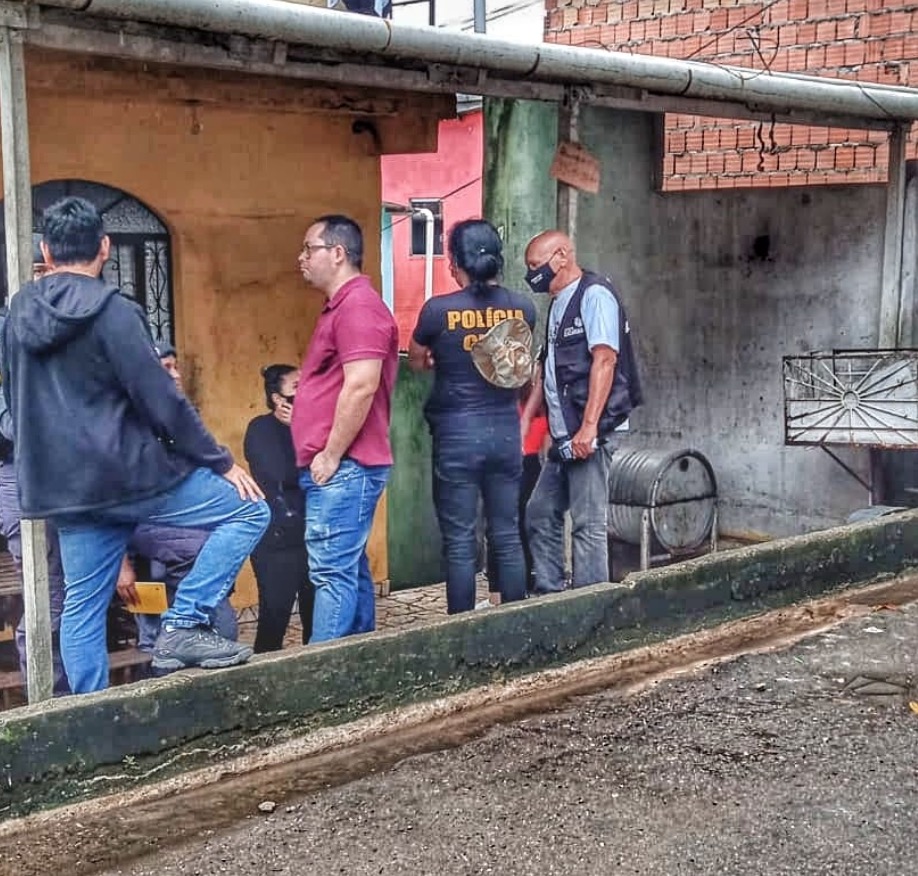 Vulgo X9 é executado dentro de casa na Compensa, em Manaus