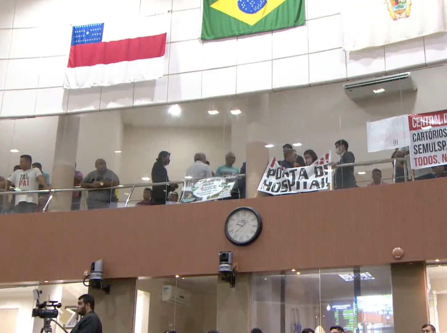 Prefeito e motoristas dos Executivos discutirão PL que diminui frota em Manaus