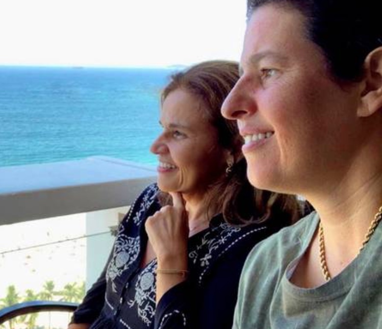 Adriane Bonato revela amor platônico por Claudia Rodrigues durante 7 anos 