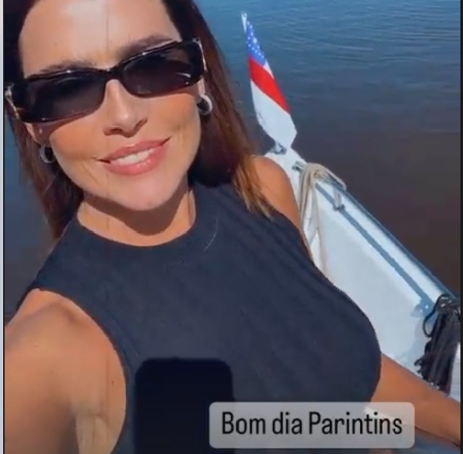 Deborah Secco chega a Parintins: 'estou apaixonada'