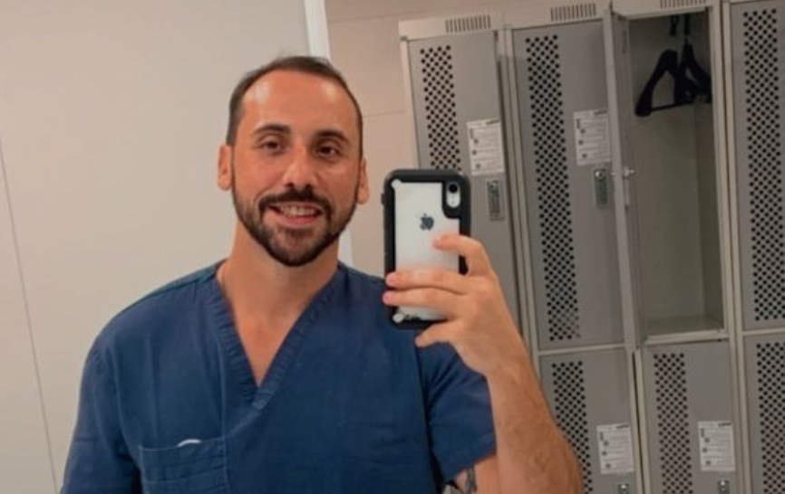 Outra paciente voltou com sujo branco no rosto após parto com anestesista, diz mãe