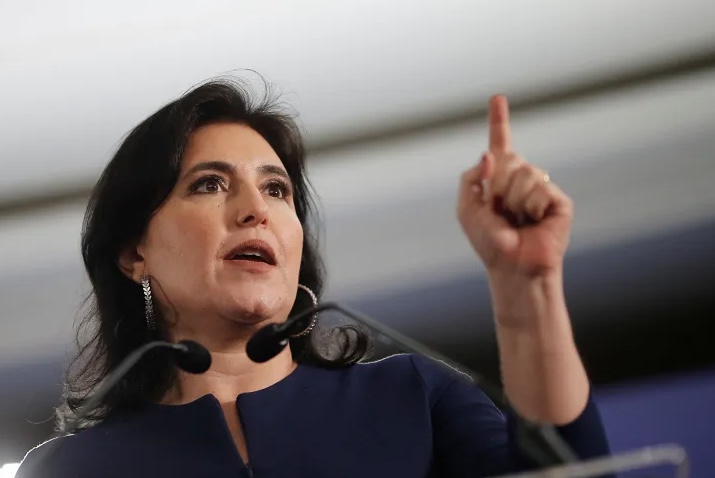 'Alternativa equilibrada', diz Baleia Rossi ao oficializar Simone Tebet à presidência