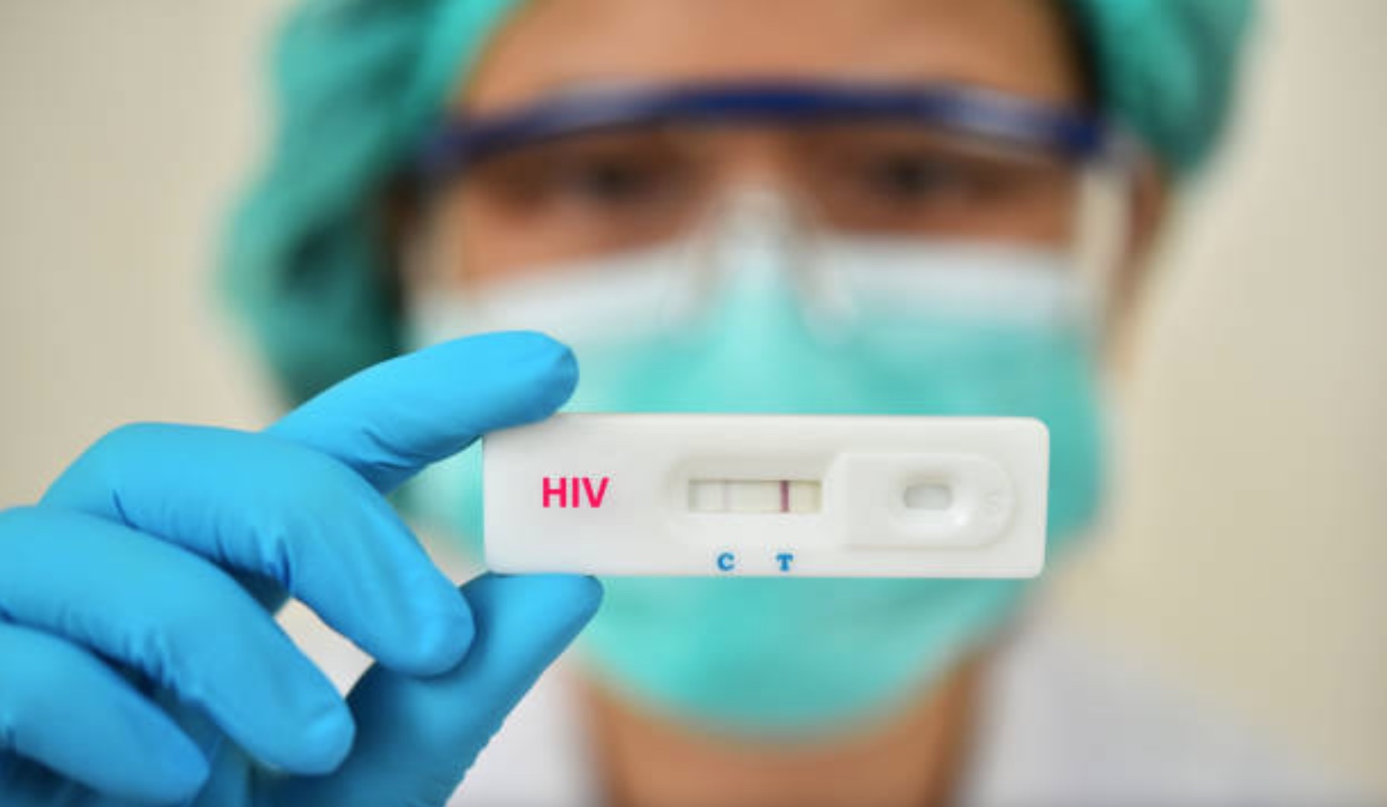Cura do HIV: Entenda como é a remissão do vírus que só teve 4 casos de cura no mundo