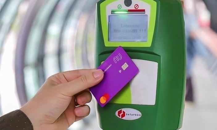 Deputado sugere que passagens de ônibus possam ser pagas no débito e crédito em Manaus