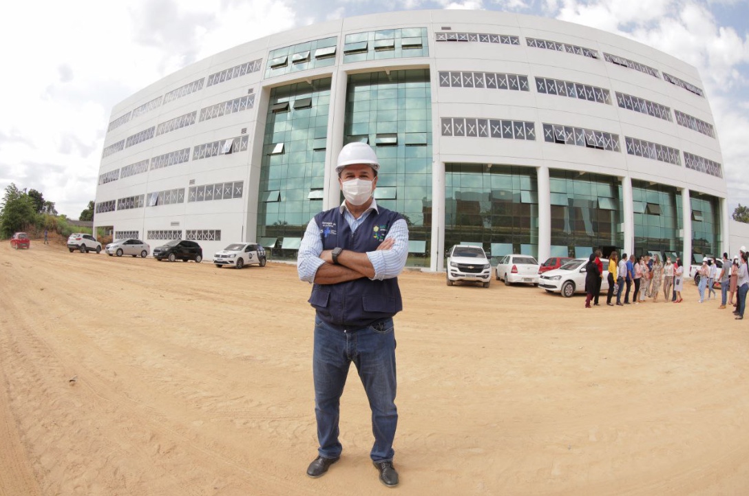 Secretário de Saúde esclarece atraso na entrega do Hospital do Hemoam em Manaus