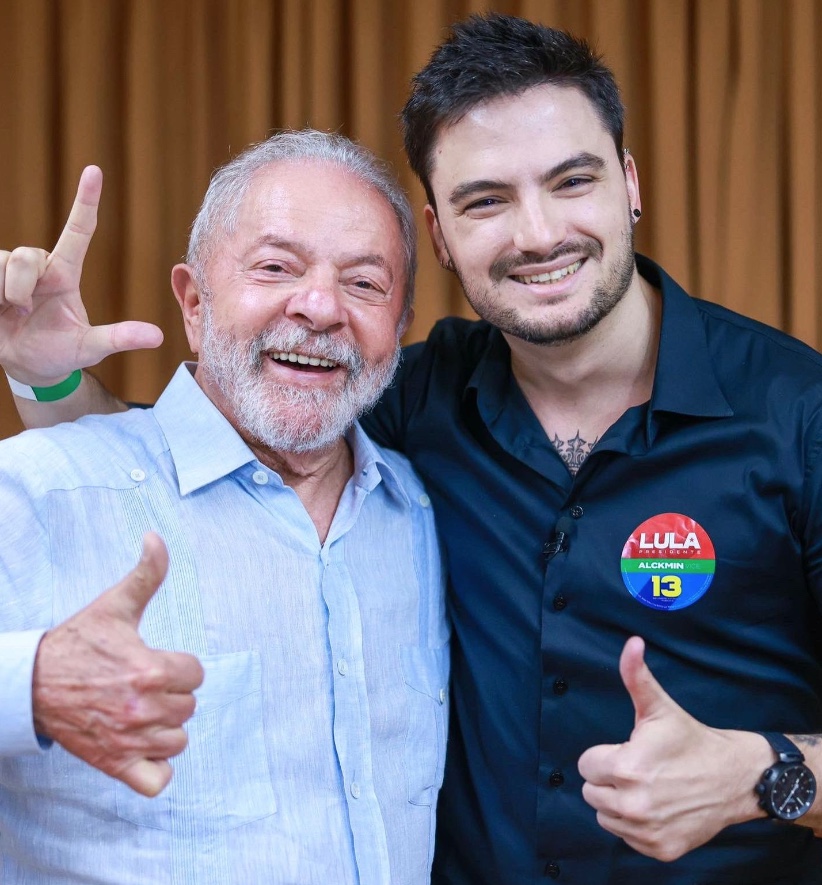 Felipe Neto tem encontro com Lula e pede perdão a Dilma 