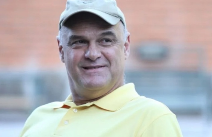 Oscar Schmidt interrompe tratamento contra câncer no cérebro: 'perdi o medo'