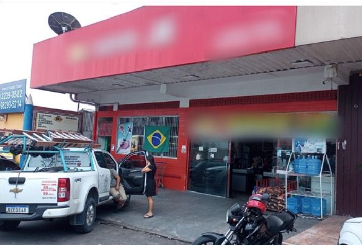 Supermercado e padaria são novamente flagrados com 'gato' de energia em Manaus
