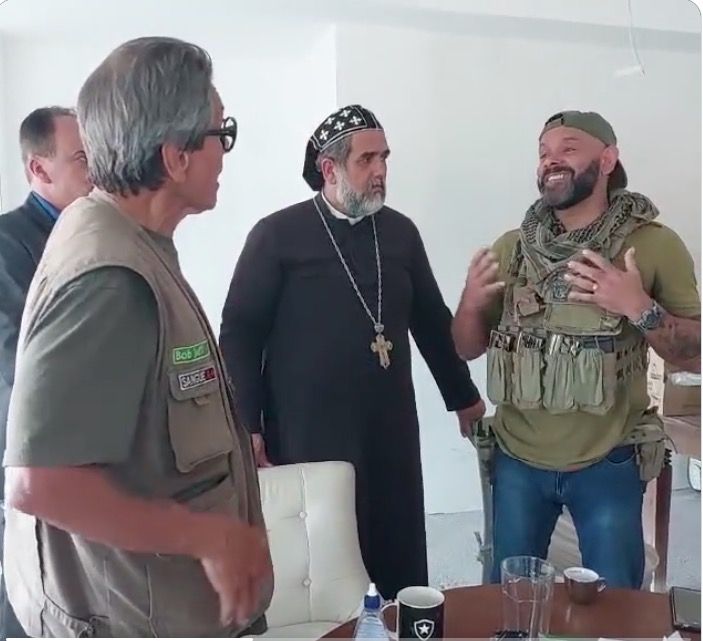 Roberto Jefferson conta tudo sobre ataque em conversa aos risos com policial; vídeo